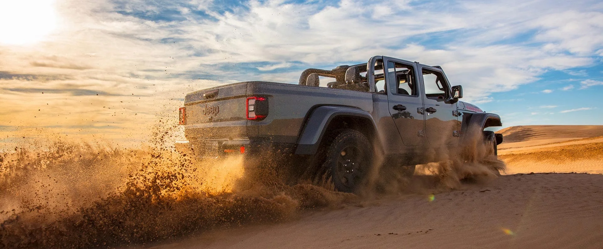 2026 Jeep Gladiator main hero exterior image